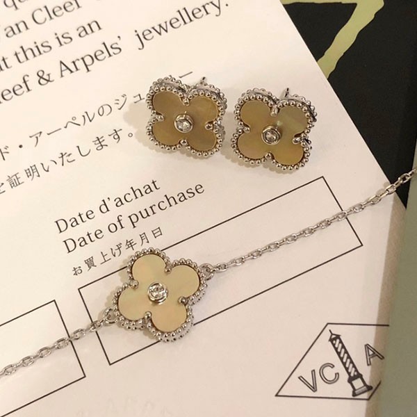 ヴァン クリーフ&アーペル 大人気 ヴァン クリーフ&アーペル イヤリング ブランドコピー - ZC-AC-0FB9VJC 原画像 1