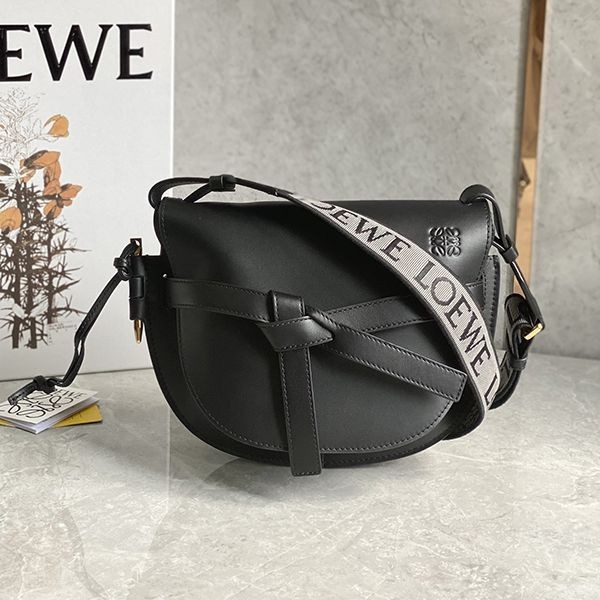 人気 ロエベ ショルダーバッグ N級品 - ZC-BG-1WFEPYK