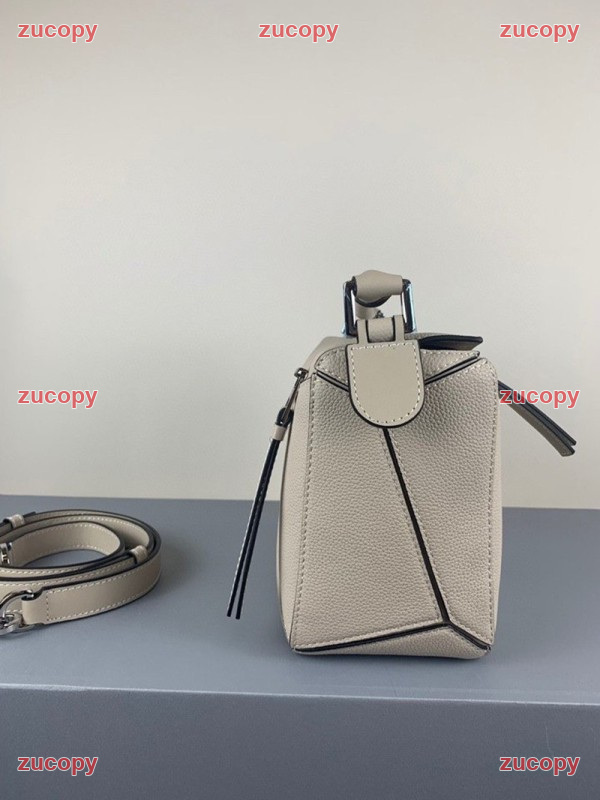 ロエベ ハンドバッグ N級品 送料無料 - ZC-BG-1F600RS 画像 3