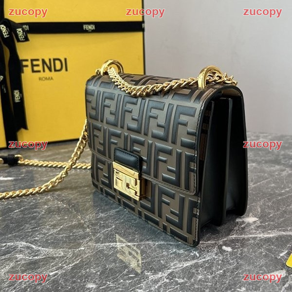 格安 フェンディ ショルダーバッグ スーパーコピー - ZC-BG-0SBPLU2 画像 2
