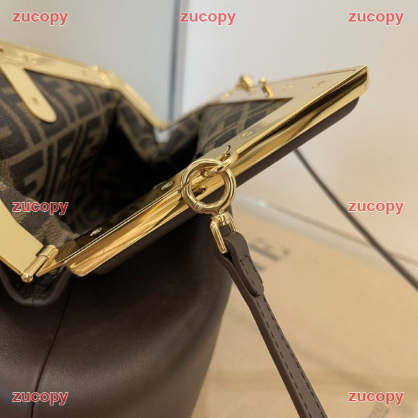 大人気 フェンディ ショルダーバッグ コピー - ZC-BG-1WUDR0C 画像 4