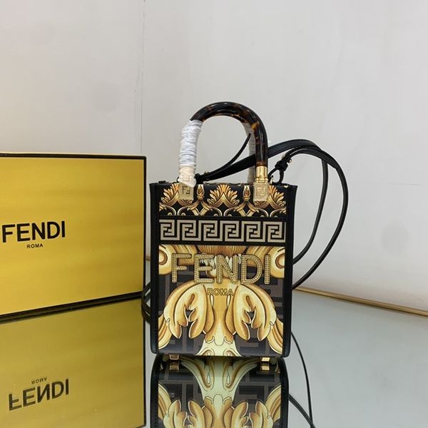 送料無料 フェンディ トートバッグ スーパーコピー - ZC-BG-1S19V15