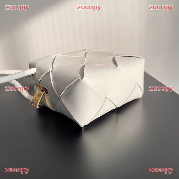 大人気 ボッテガ・ヴェネタ ショルダーバッグ コピー - ZC-BG-0OU9807 画像 5