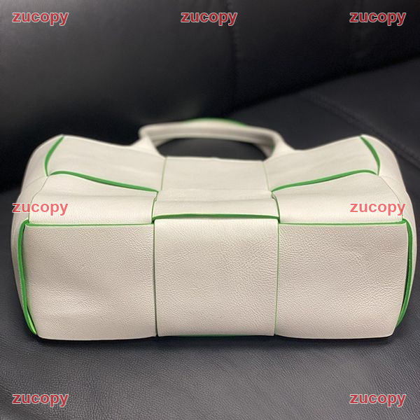 人気 ボッテガ・ヴェネタ トートバッグ N級品 - ZC-BG-0UZ0M4Q 画像 4
