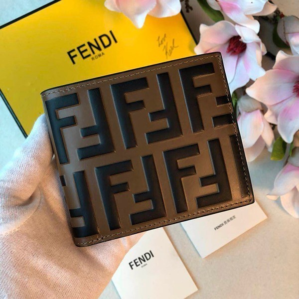 フェンディ 格安 フェンディ 財布 スーパーコピー - ZC-WL-0EBYJBJ 原画像 1
