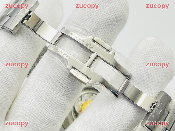 ヴァシュロン・コンスタンタン 人気 ヴァシュロン・コンスタンタン オーヴァーシーズ N級品腕時計 - ZC-WT-0NH2R0B 原画像 8