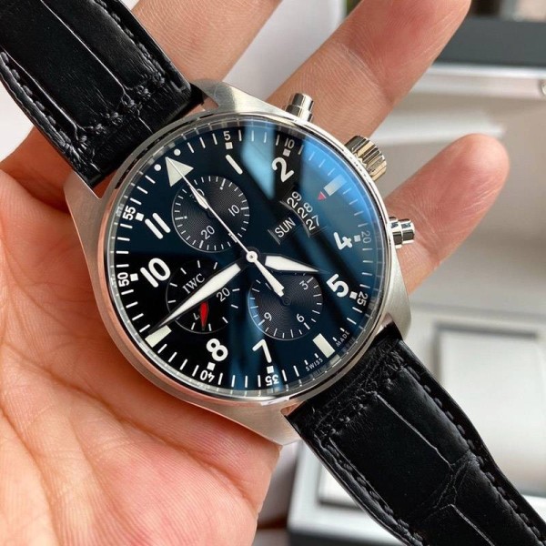 送料無料 IWC パイロットウォッチ コピー腕時計 - ZC-WT-1QKCMRT