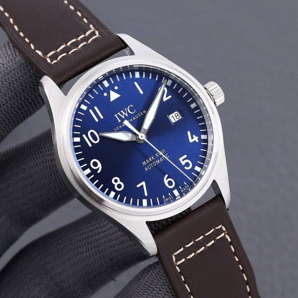 大人気 IWC パイロットウォッチ スーパーコピー腕時計 - ZC-WT-0MMGYZ4