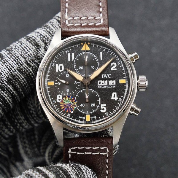 人気 IWC パイロットウォッチ N級品腕時計 - ZC-WT-18A9M5O