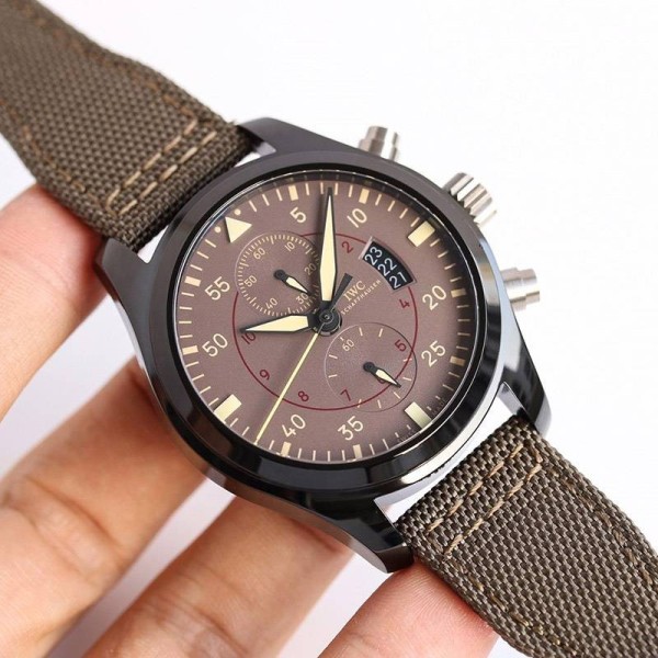 IWC パイロットウォッチ スーパーコピー腕時計 激安通販 - ZC-WT-1G79U1O おすすめN級品